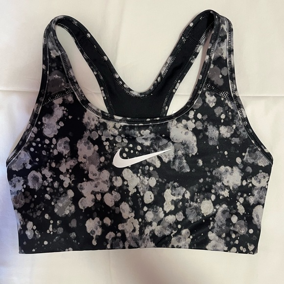 Nike Sports Bra - Picture 1 of 2